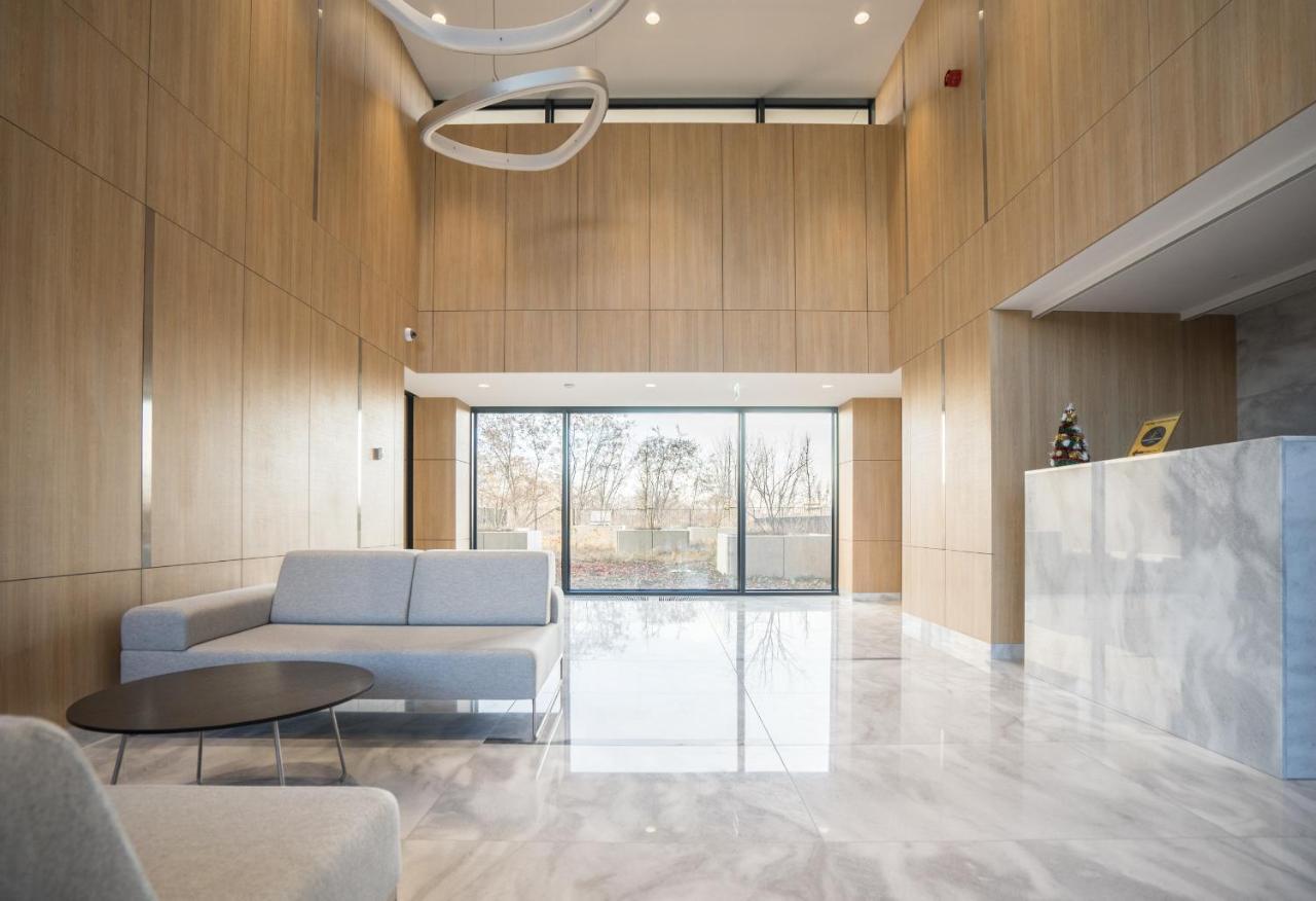 Bizapartments - Modern Flats With Parking Warsaw