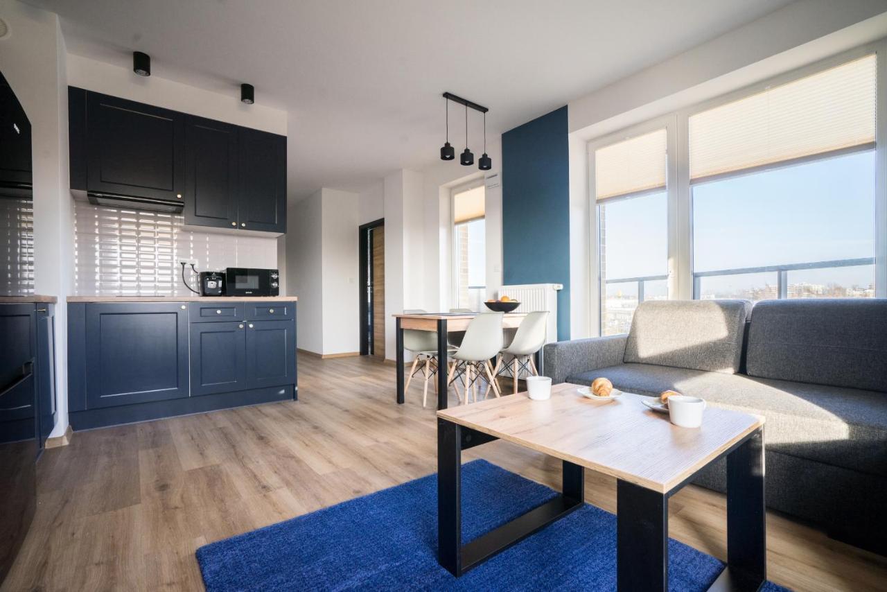 Bizapartments - Modern Flats With Parking *