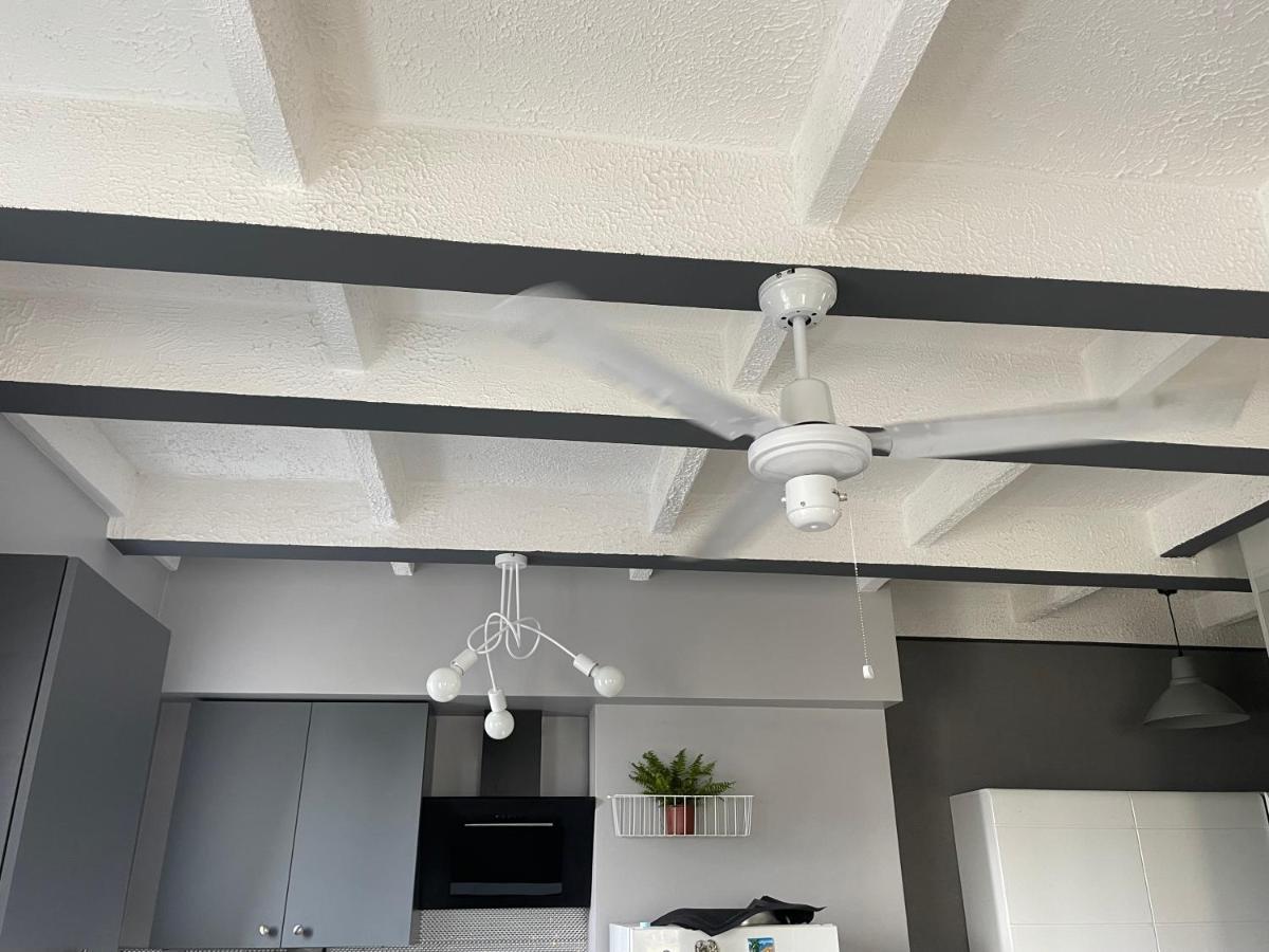 Grey Gucci Center