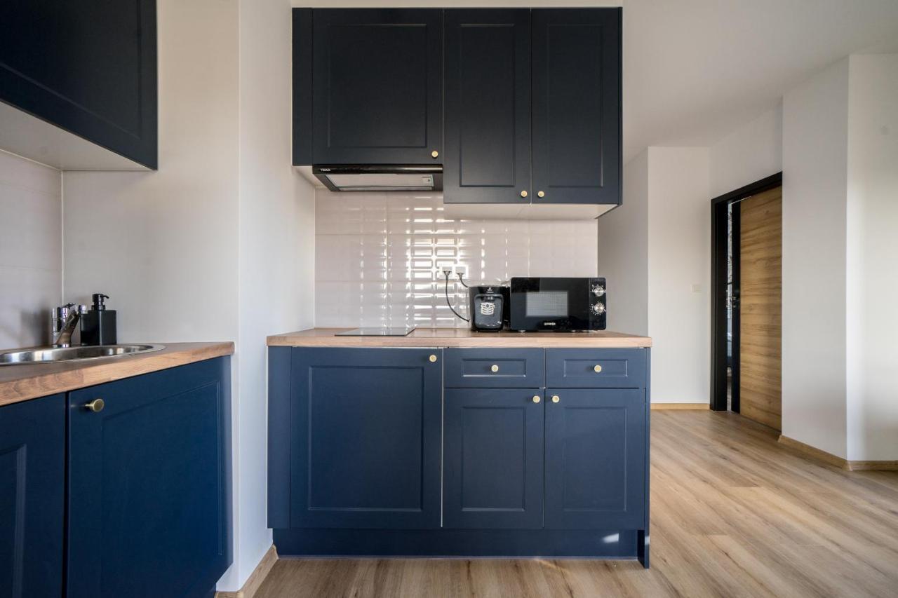 Bizapartments - Modern Flats With Parking Warsaw