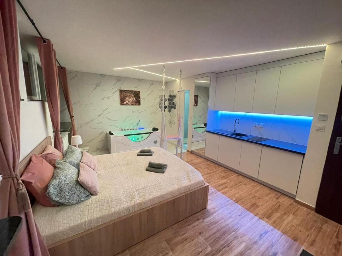 Apartamento Yourapart Jacuzzi Przy Zamku Krolewskim *