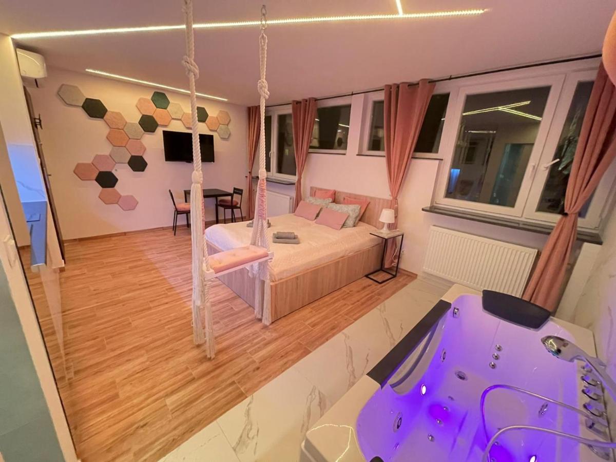 Yourapart Jacuzzi Przy Zamku Krolewskim *