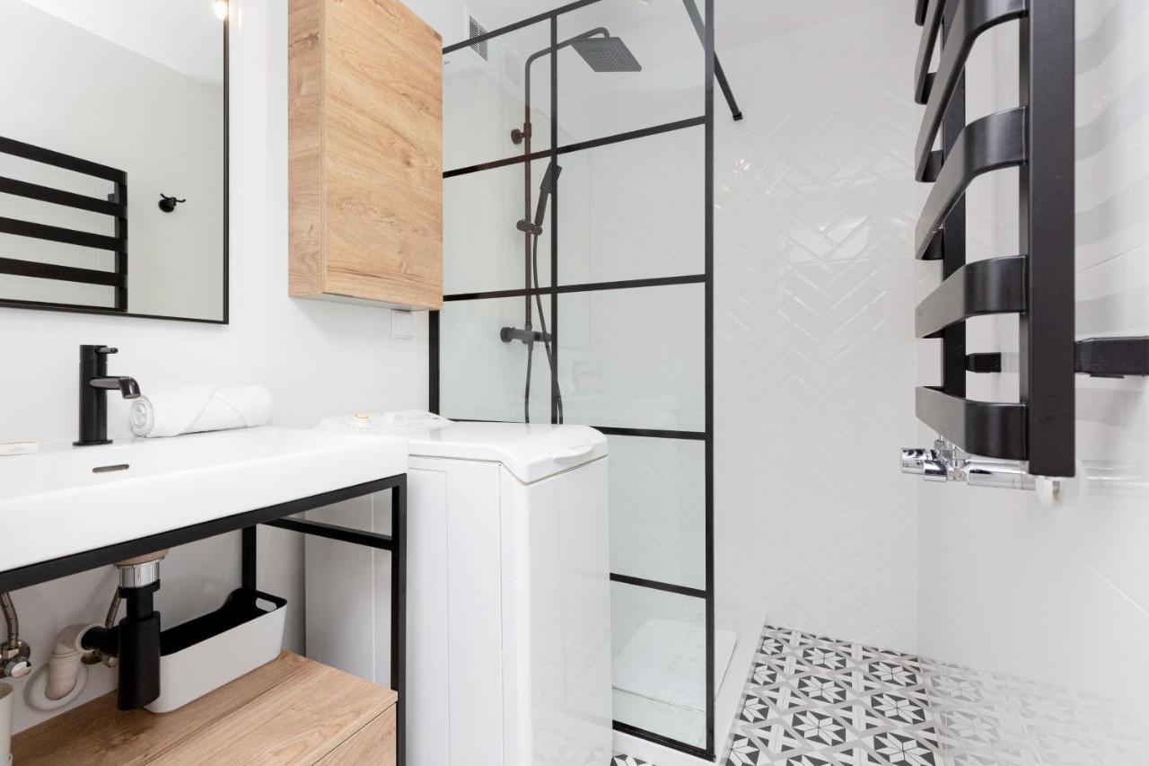 Center Mezzanine Chmielna By Renters Warszawa