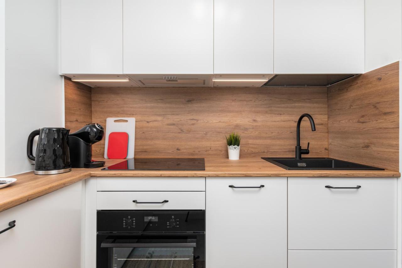 Căn hộ Pl. Dabrowskiego 12 By Homeprime Warsaw