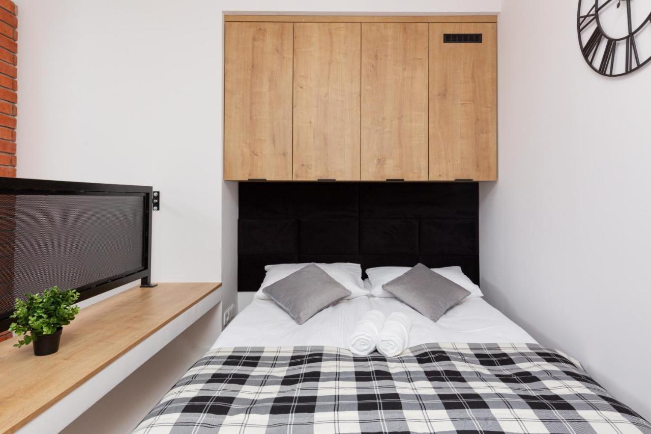Apartament Center Mezzanine Chmielna By Renters