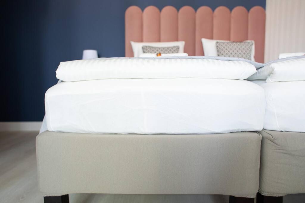 Alton Aleje 3 * Warszawa