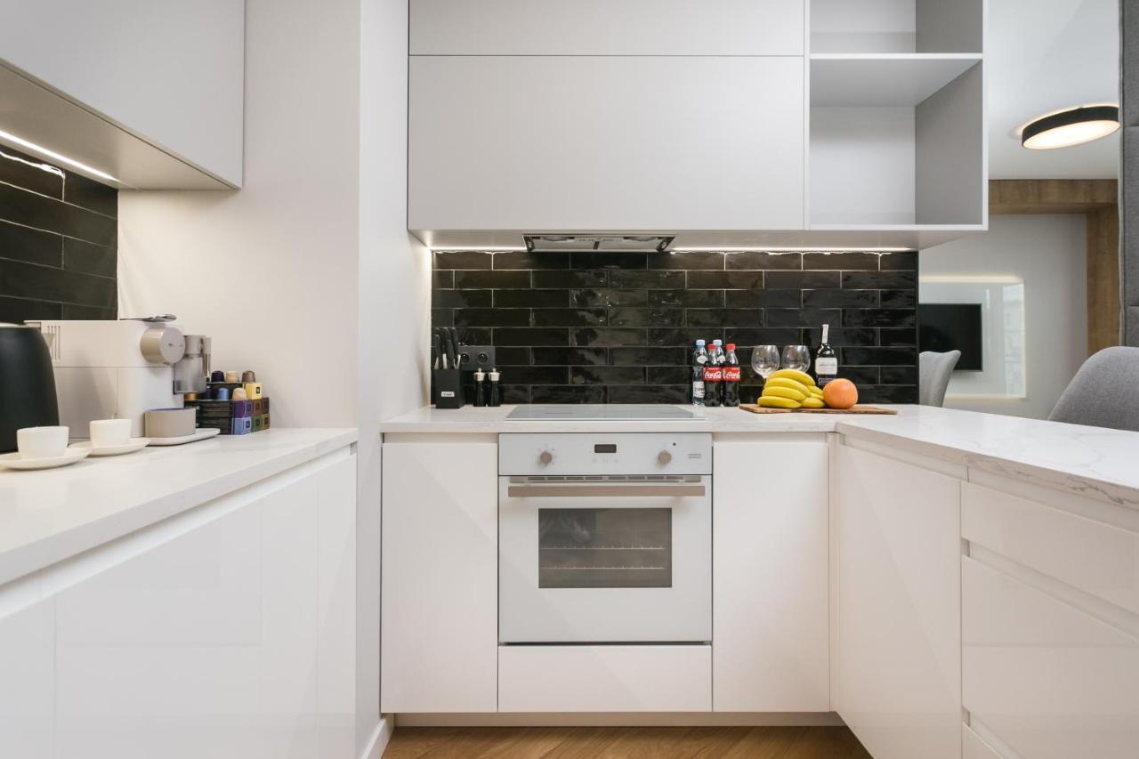 Luxury Mennica - Golden - Center Warsaw