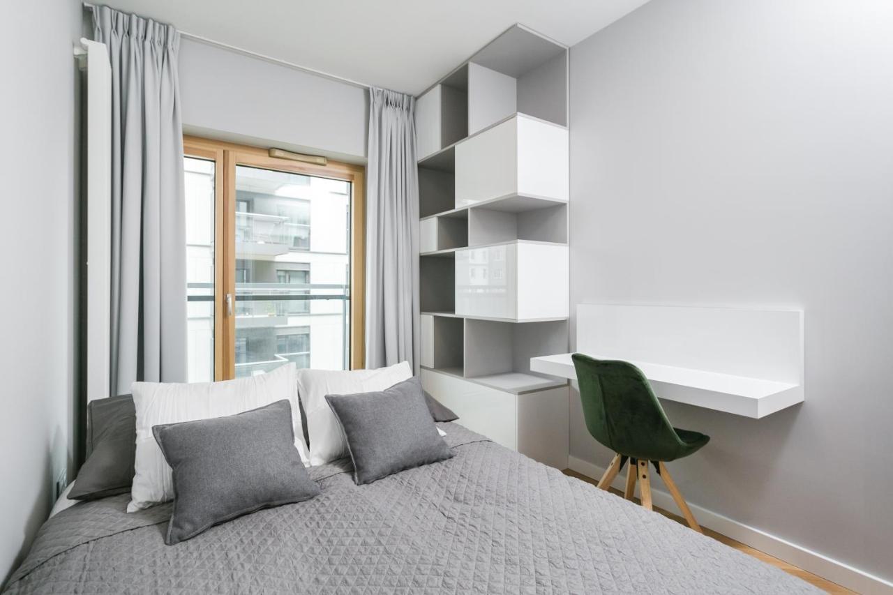 Luxury Mennica - Golden - Center Apartment