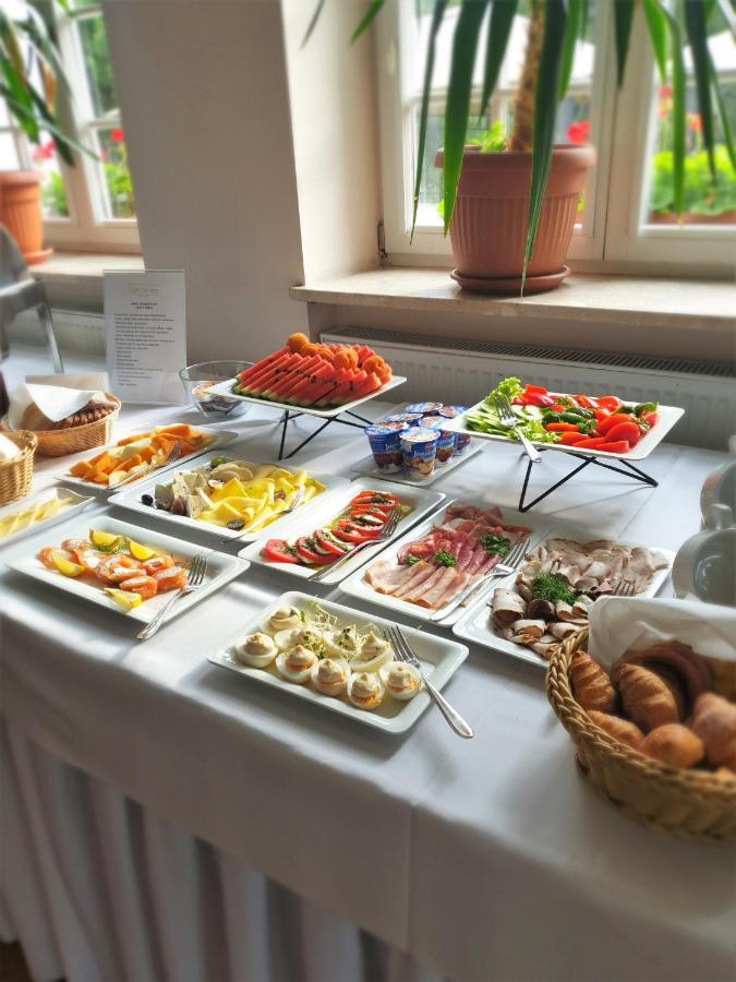 Klub Sosnowy Công viên nghỉ dưỡng Warsaw