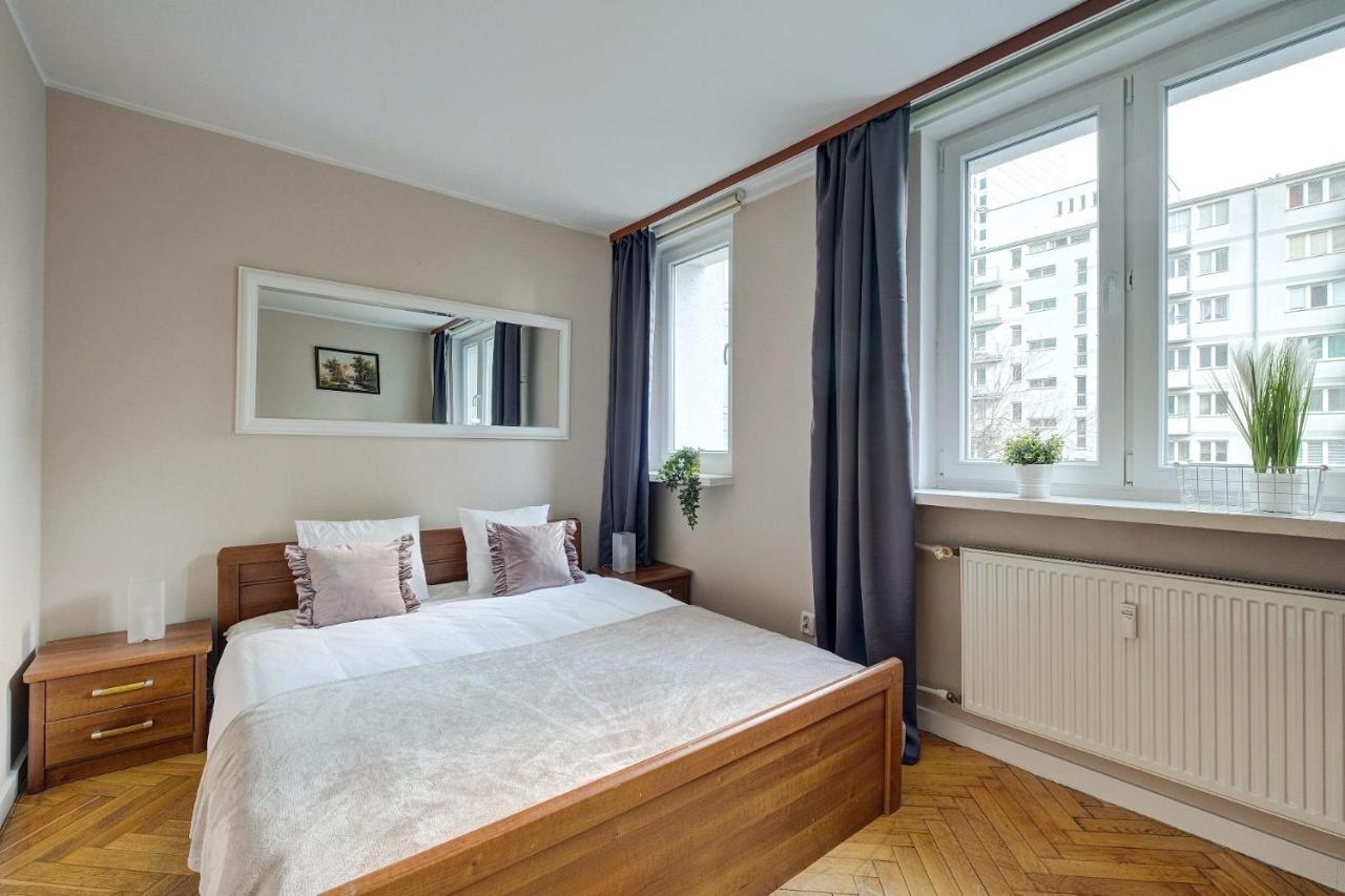 2br Apt śliska 10 Center, Smarttv Apartament Warszawa