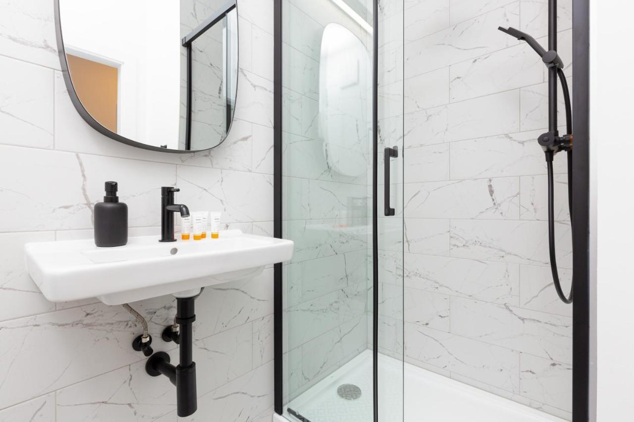 Artistic Zoliborz By Renters Apartment Warschau