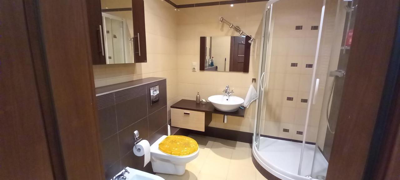 Apartamento Wilanow - Sarmacka 1b Varsóvia