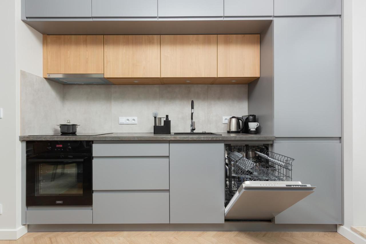 Apartment Mokotow Lux With Parking By Renters Prestige
