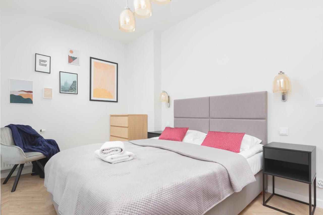Mokotow Lux With Parking By Renters Prestige