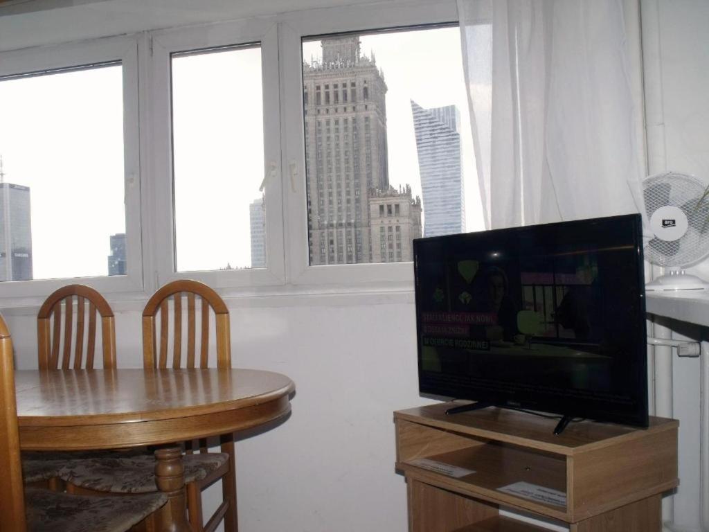 Apartamento Nww Zgody I Chmielna Varsóvia