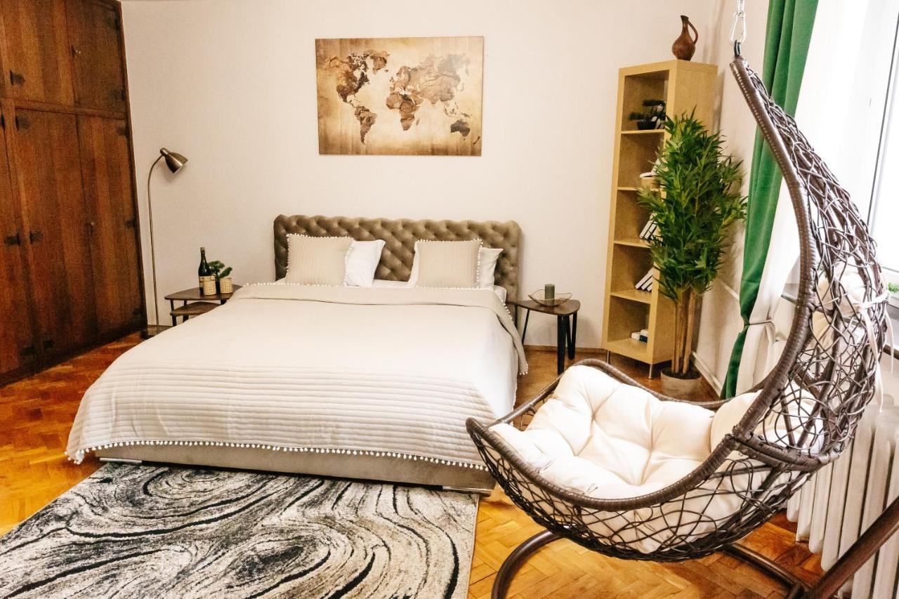Apartment Dekart Centrum