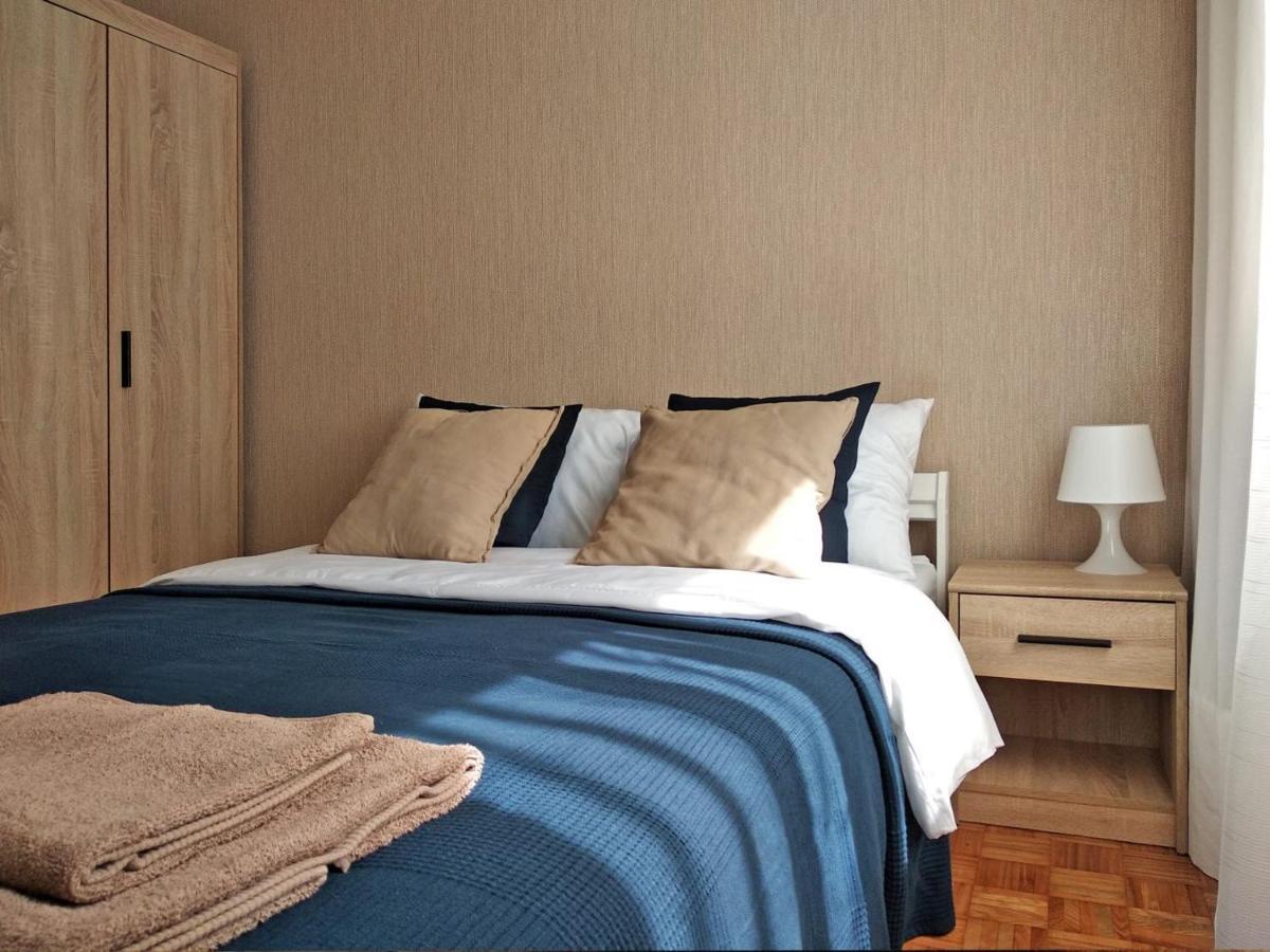 Apartament Afrykanska