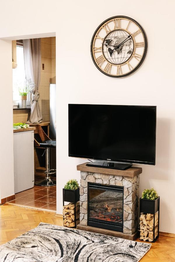 Dekart Centrum Apartment