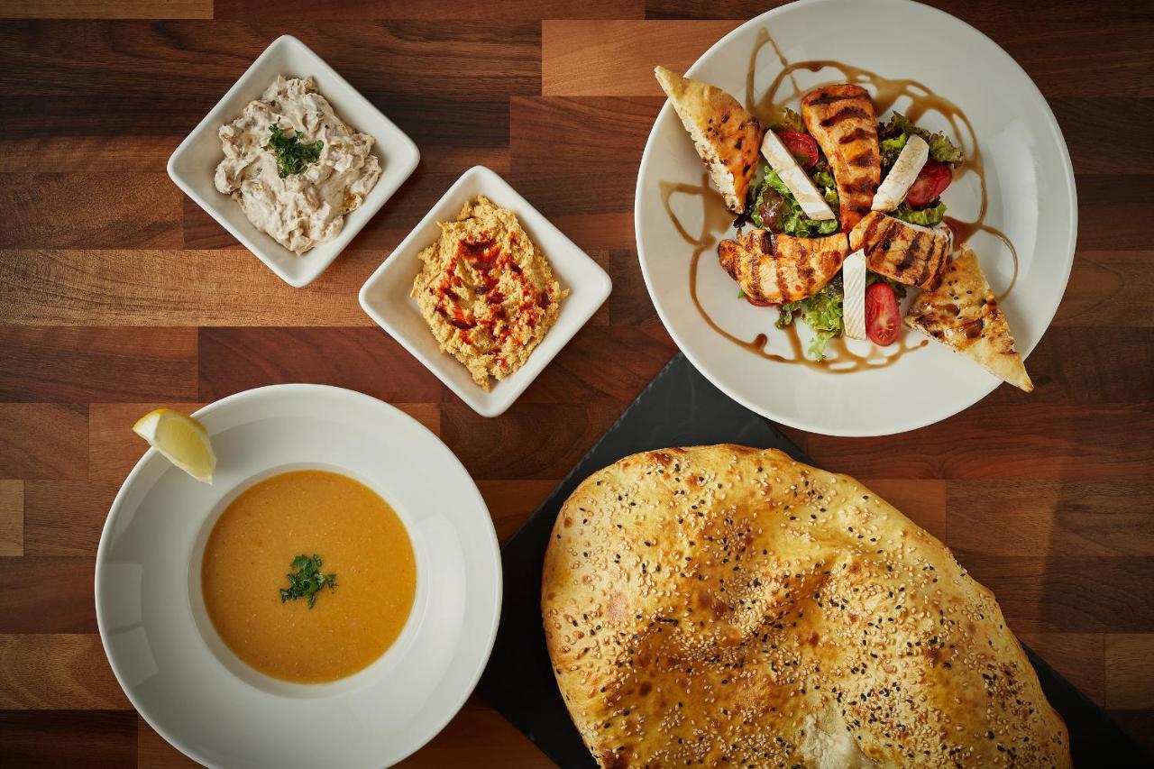 Lezzet Hotel&turkish Restaurant *