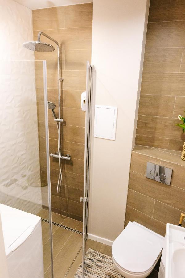 Dekart Centrum Apartment *