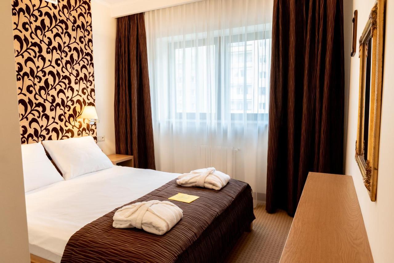Hotel Centrum Barnabitow 3*