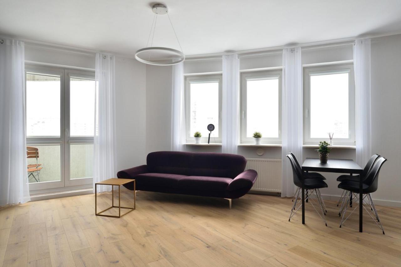 Ken56 Apartament *