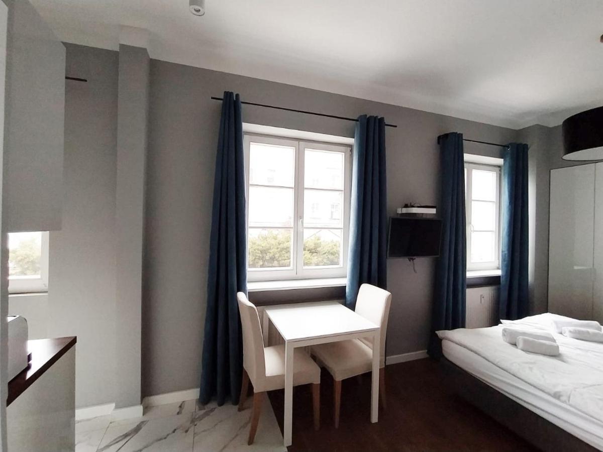 Apartment Nowy Swiat 29 Warsaw
