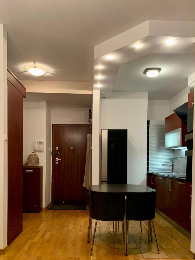 Platinum Tower Brownie Apart Apartment
