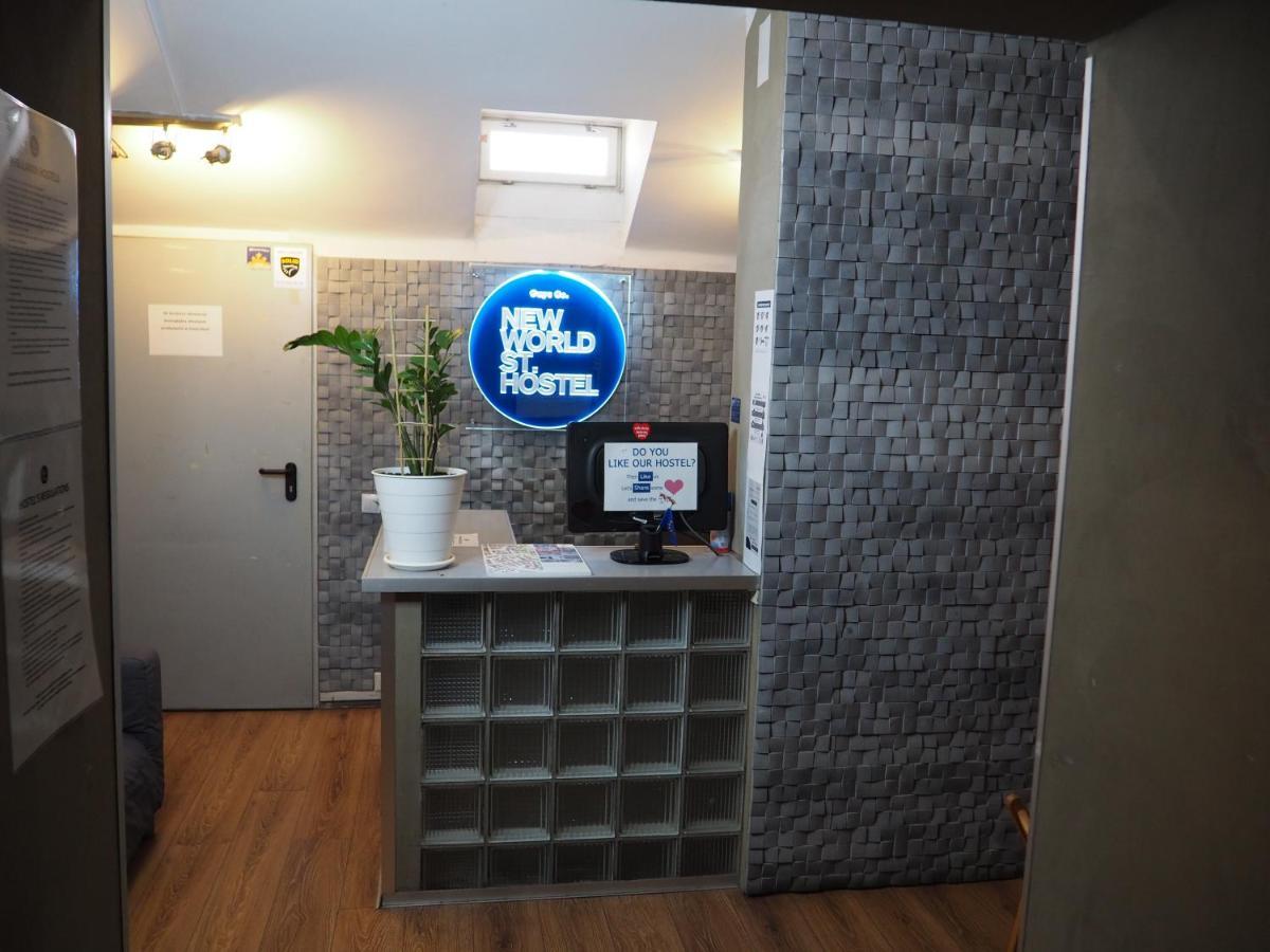 Hostel New World St And Private Warschau