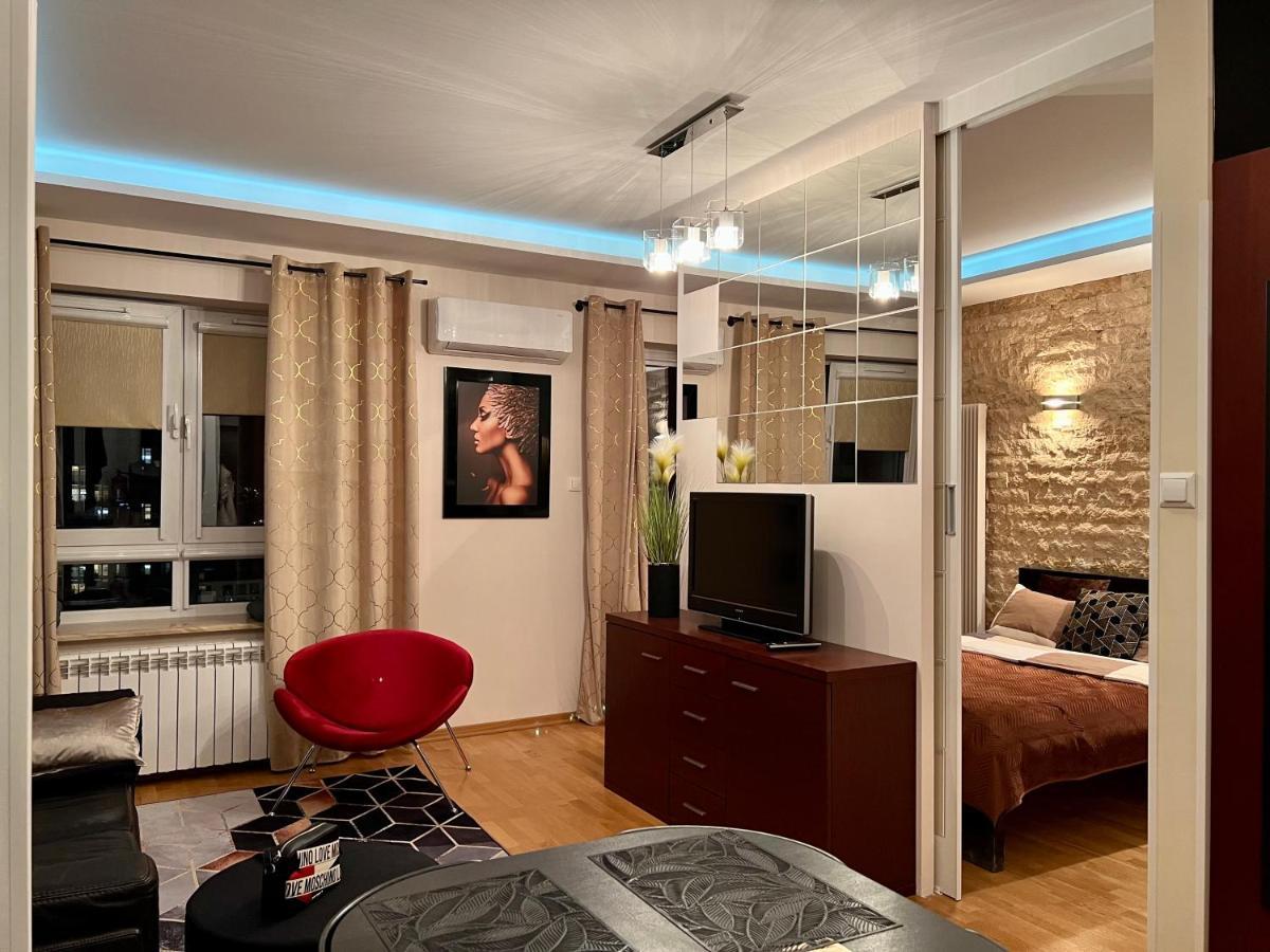 Apartment Platinum Tower Brownie Apart Warschau