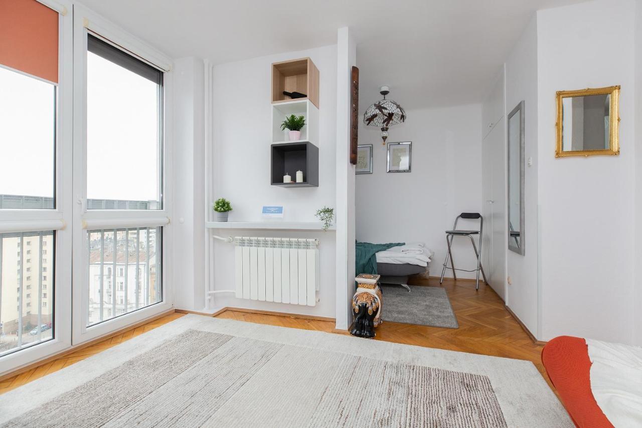 Shortstaypoland Chlodna Apartment Warsaw