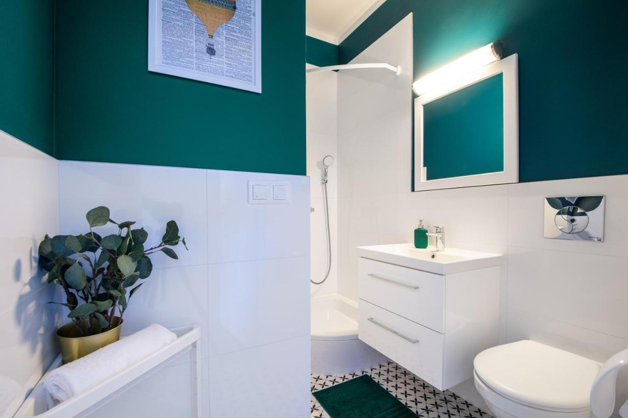 23 Unit Miniapartments Lotnisko Okecie Fajne Ministudio Przy Bitwy Warszawskiej * Warsaw