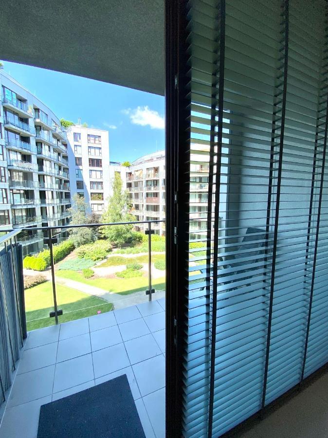 Flat Triton Park Apartment