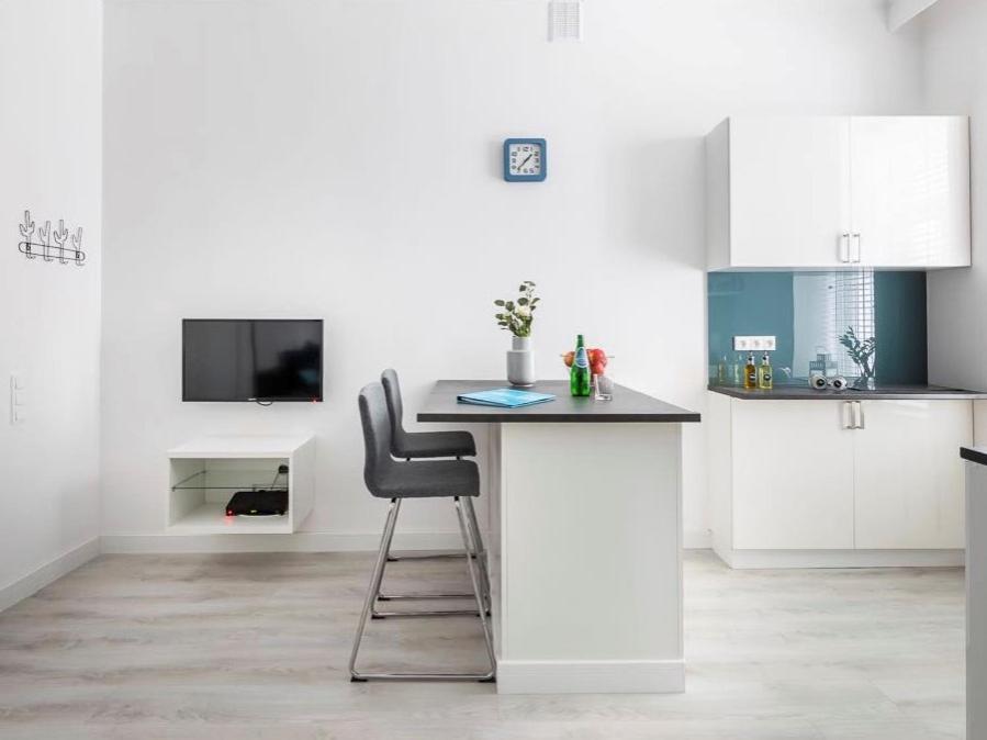 Wspolna 54 - Blue - Good Apartment