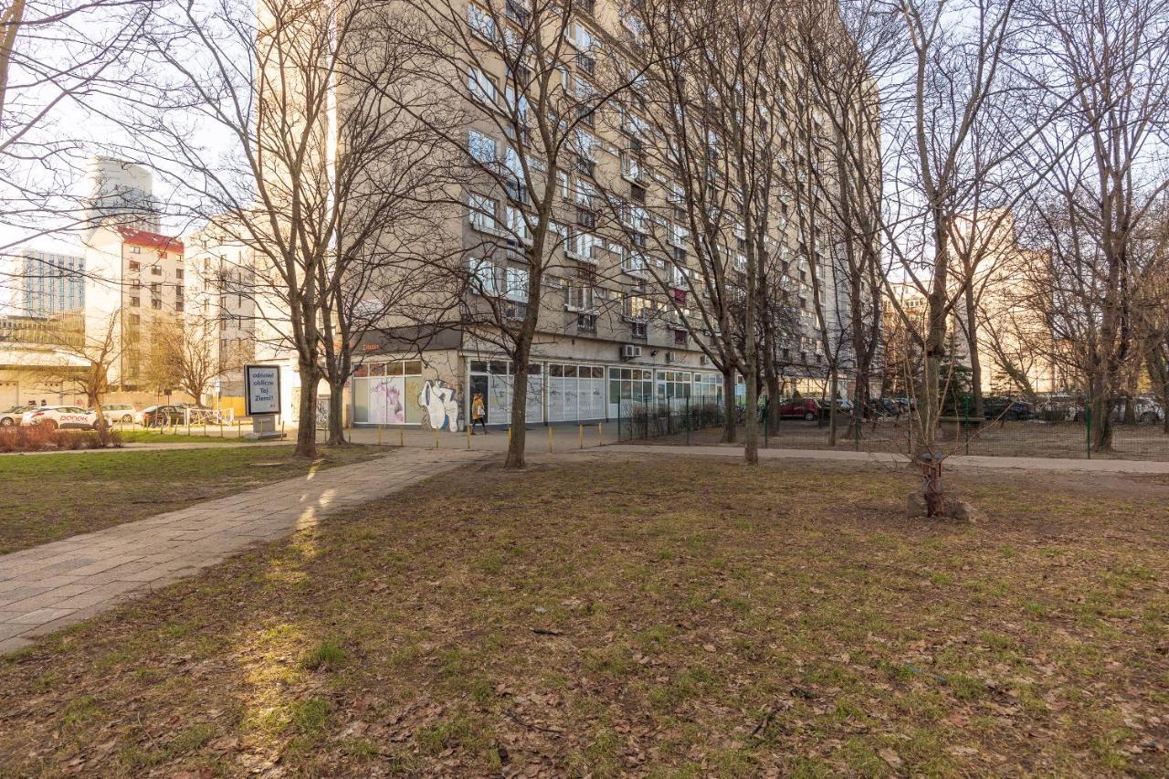 Park Mirowski Blue Apartment Warsaw