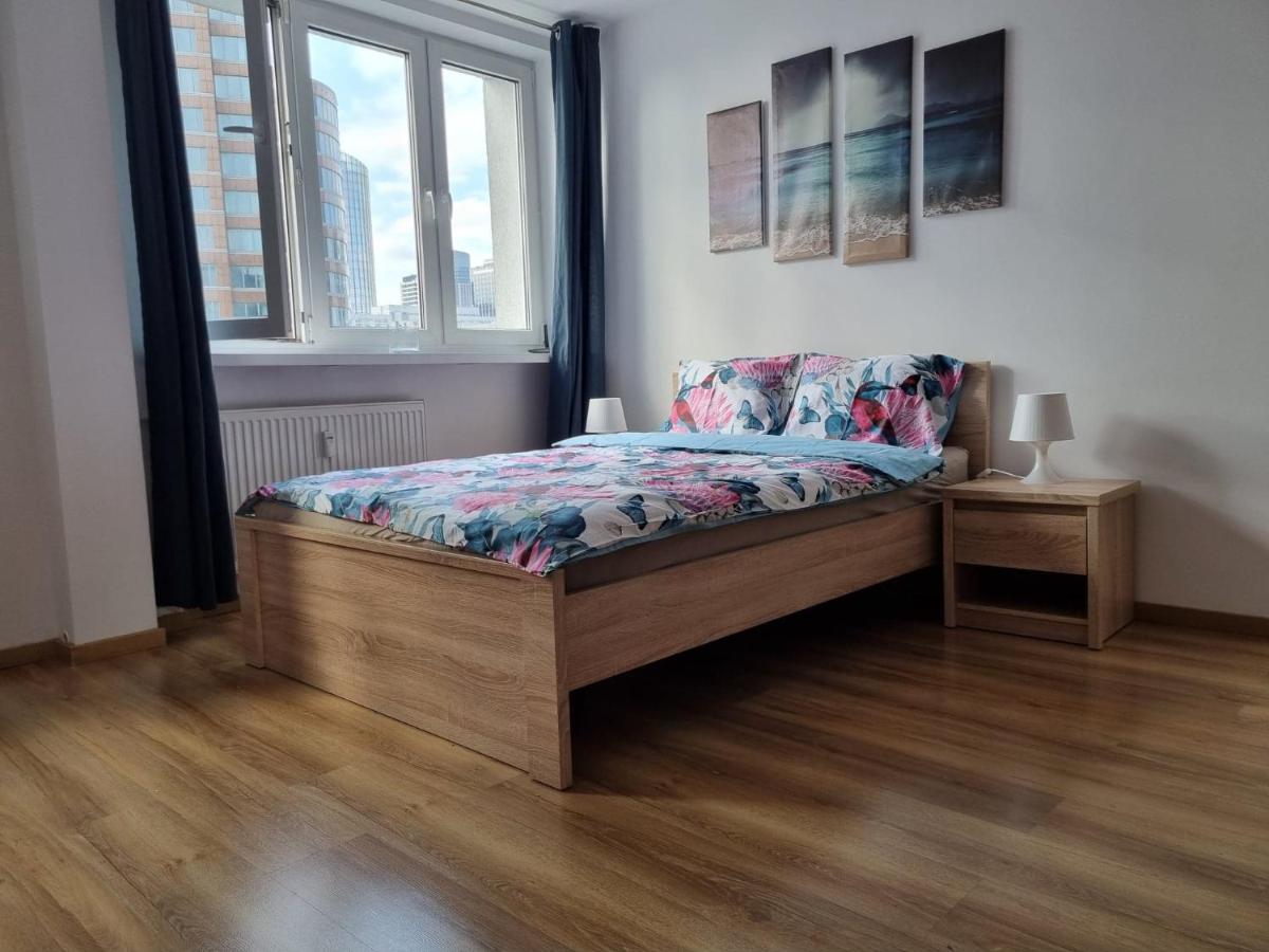 Strict Center, Wifi, Next To Railway Station, Zlote Tarasy, Pkin, Scisle Centrum *