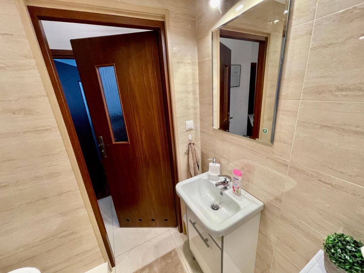Diamond Metro Wifi 300 Mbs 70'tv Netflix Hbo Appletv+ Apartment