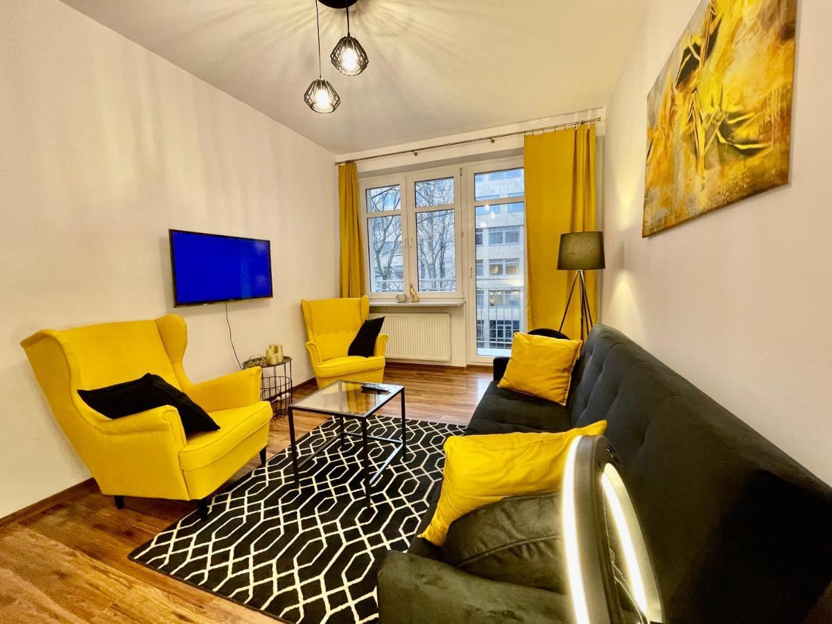 Apartamento Diamond Metro Wifi 300 Mbs 70'tv Netflix Hbo Appletv+