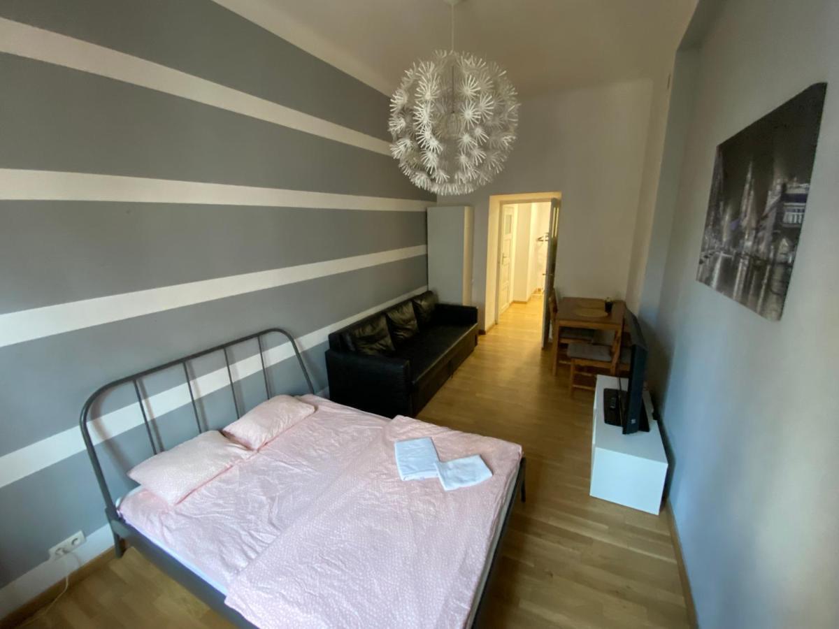 Apartment Kamienica Powisle Warsaw