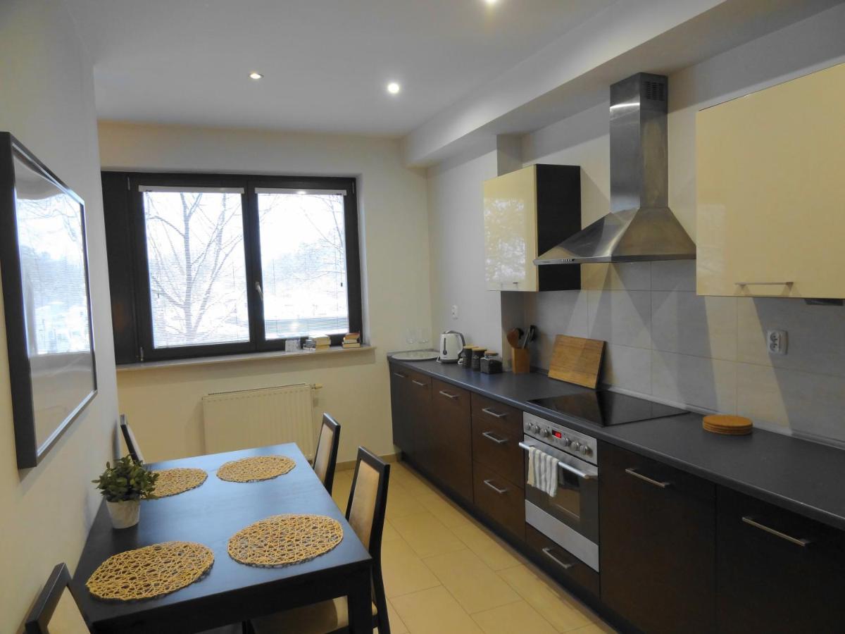 Arkadia By Visitwarsaw - Bon Turystyczny Apartament *