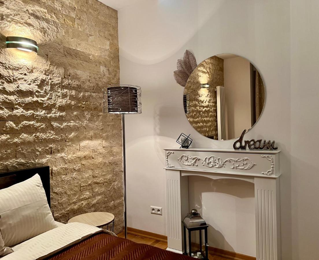 Platinum Tower Brownie Apart Apartment Warschau