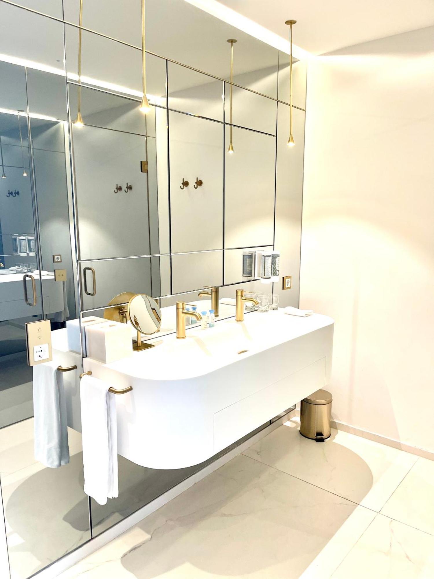 Aparthotel Luxury & Mondrian Market Square Ii Warsaw
