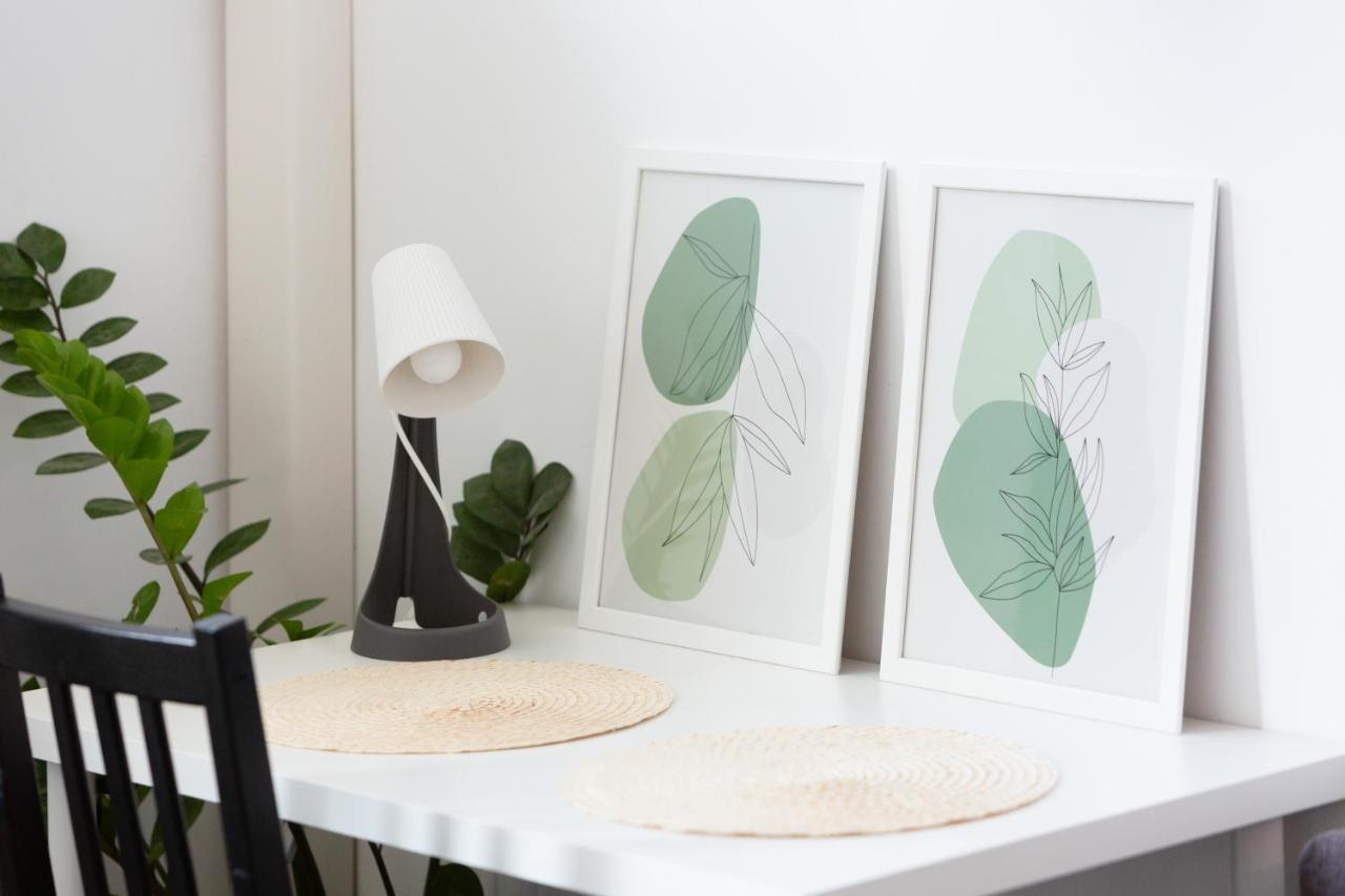 Apartamento Grzybowska By Renters