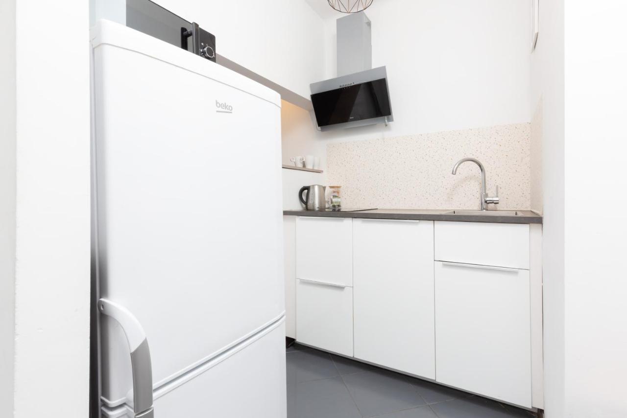 Apartamento Grzybowska By Renters