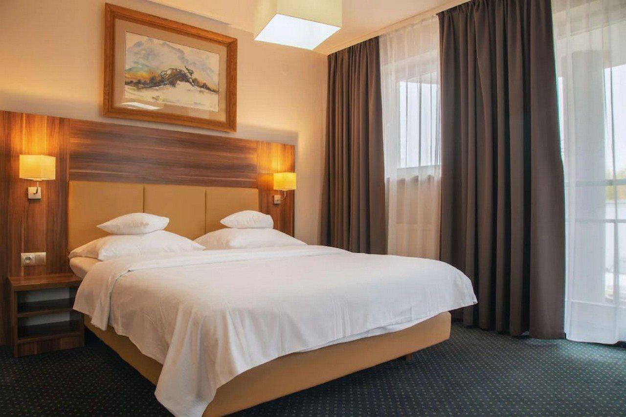 Poleczki Airport Hotel