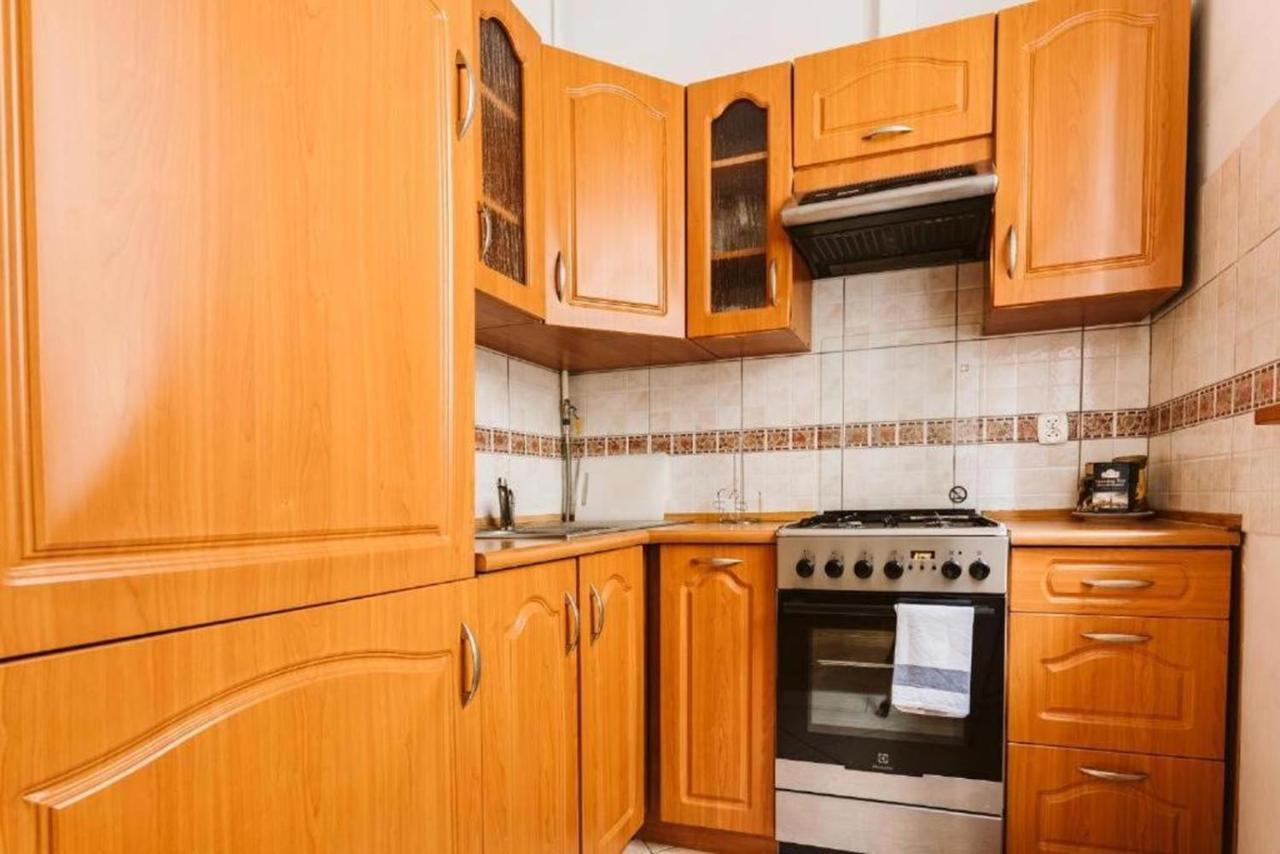 Golden Apartments/old Town/c2/4 Căn hộ