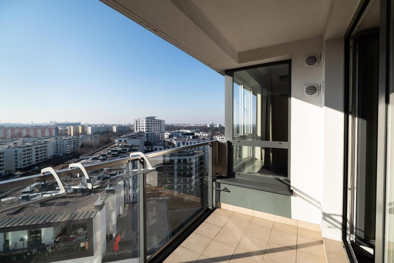 View Of The City Skyline Apartment Warschau