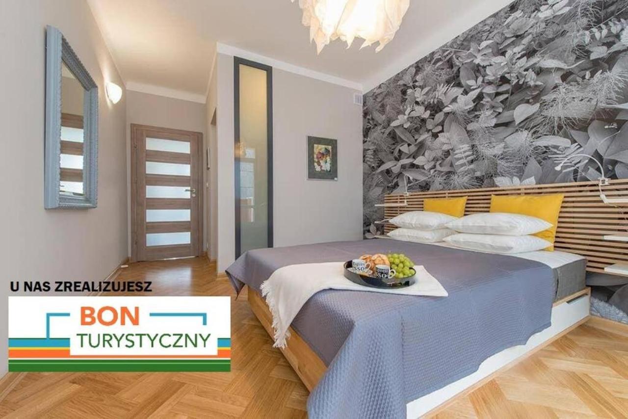 Modern And Cozy- Golden Apartments- Central Location Apartament *