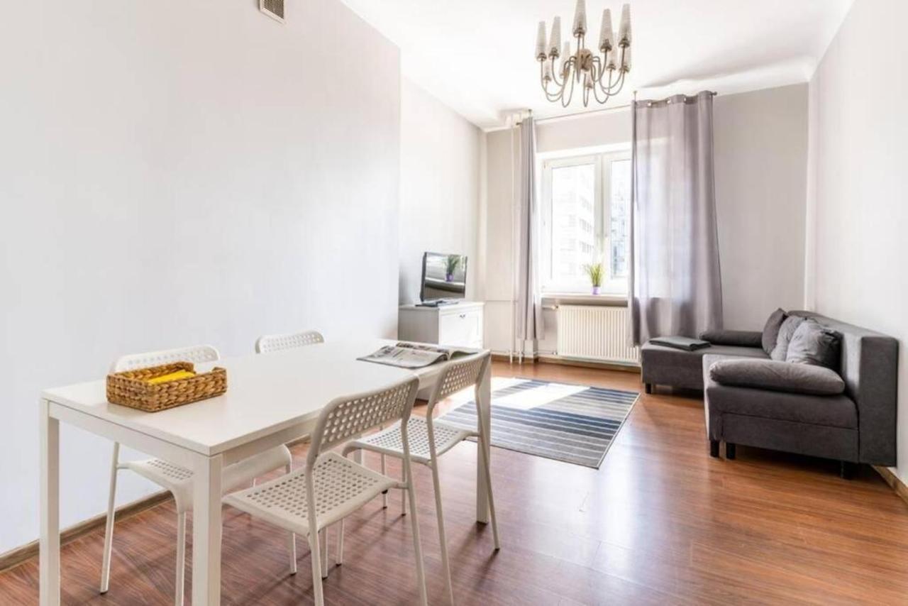Apartment Modern And Stylish- Golden Apartments- City Center&Mr136 Warsaw