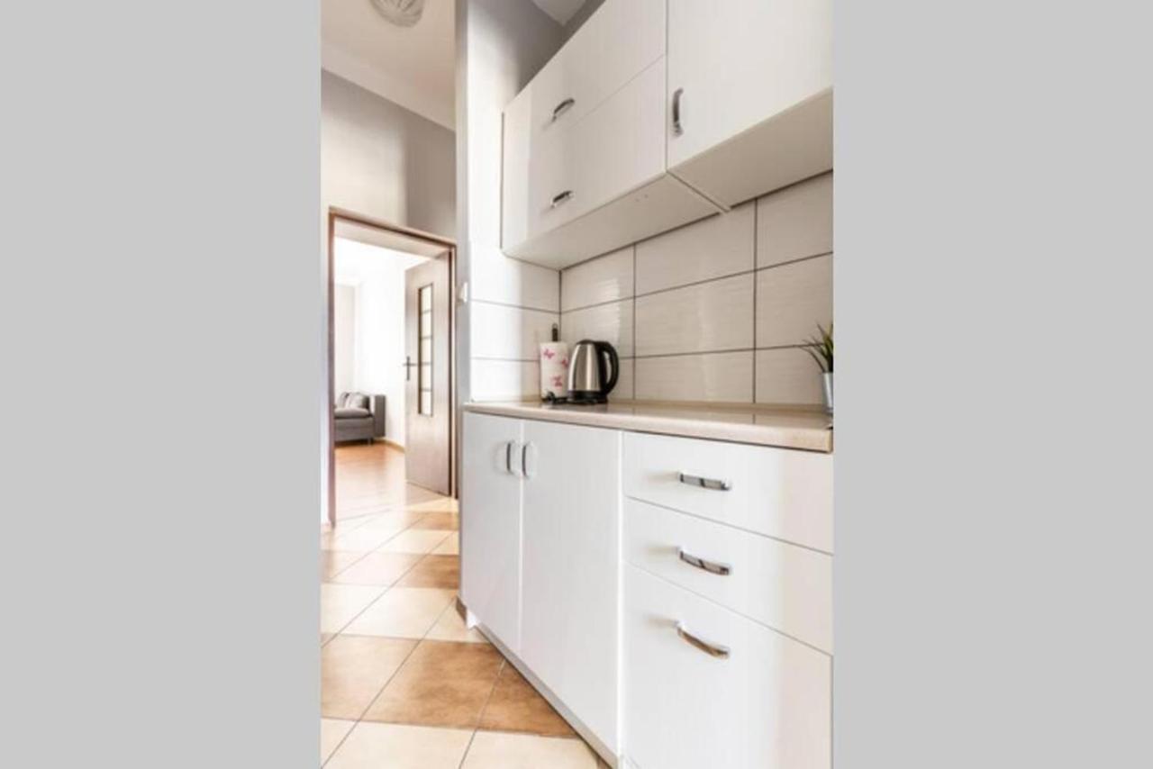 Modern And Stylish- Golden Apartments- City Center&Mr136 Apartment